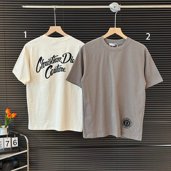 入手困難ディオール クルーネック コットンTシャツ フェイク 2色 dev94398